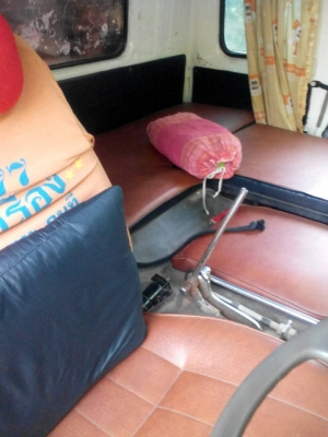 **980,000 บ.ต่อรอง**ขาย10ล้อ2เพลาดั้ม"หลงโบ"MITSU FN527M-TF61xx เครื่องเดิมเกียร์เดิม 6D16 turbo 220แรง เครื่องแน่นแรงดี เกียร์เดิม10สปีด ช่วงล่างเบรคใหญ่เพลาบุ๋ม คัสซีสวยเดิมไม่ผุไม่ปะไม่ดาม กระบะดั้มเหล็กข้างเรียบสภาพดี พื้นดีข้างดีไม่ผุ หัวเก