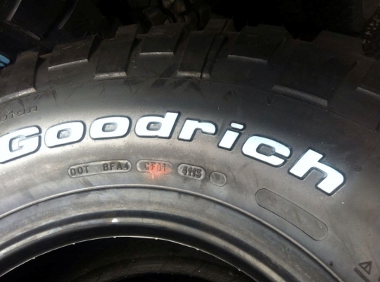 ขายยาง BF Goodrich Mud-Terrain KM2 315 75 r16