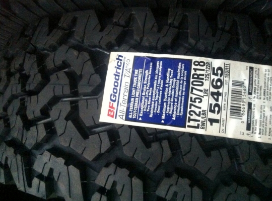 ขายยาง BF Goodrich All-Terrain  275 70 r18  ยางใหม่ปี14