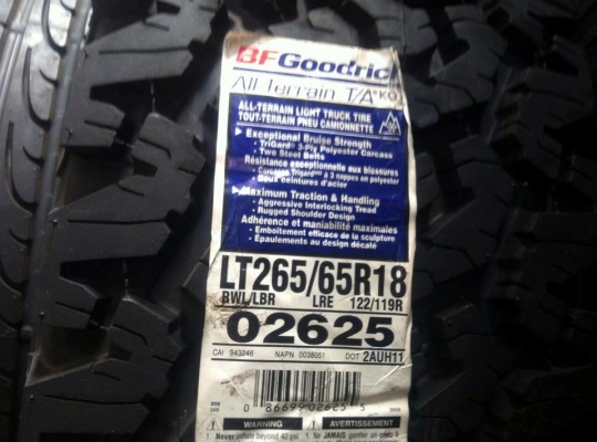 ขายยาง BF Goodrich All-terrain 265 65 r18  ยางใหม่ปี12