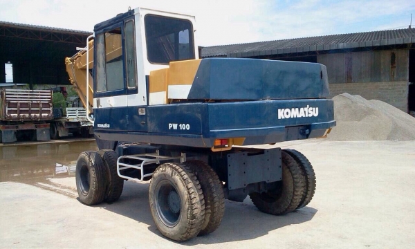 ขายด่วน!!!รถขุดล้อยาง KOMATSU PW100-3 รถสวยพร้อมใช้ค่ะ ขายด่วน!!!รถขุดล้อยาง KOMATSU PW100-3 รถสวยพร้อมใช้ค่ะ