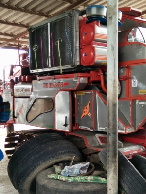 ขายรถเกี่ยวสตามาสเตอร์ปี  55ราคา 1500000