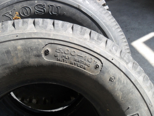 ยาง 5.00 - 10 ปี12 สวยๆ ราคา เส้นละ 280 บาท