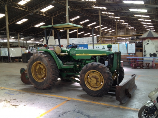 ขายรถไถจอร์นเดีย ตามสภาพ มี 3 คัน  5310 5610 6630 ทุกคันสภาพพร้อมใช้ครับ