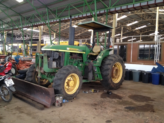 ขายรถไถจอร์นเดีย ตามสภาพ มี 3 คัน  5310 5610 6630 ทุกคันสภาพพร้อมใช้ครับ