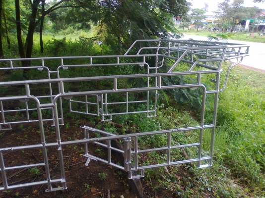 คอกหกล้อ คอกหกล้อ