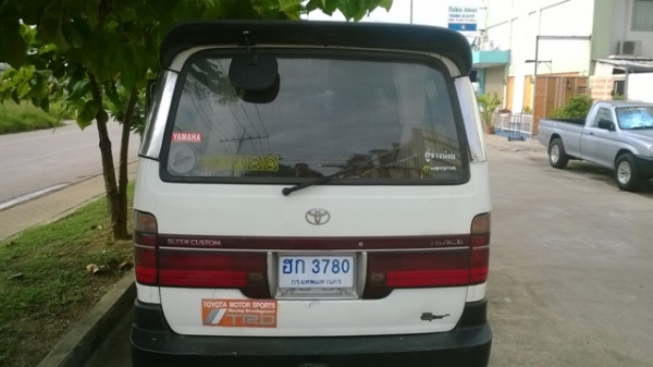 ขายรถตู้หัวจรวดปี2000