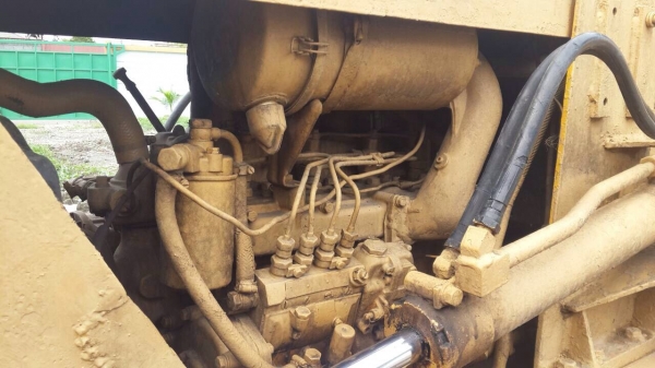 ขาย แทรคเตอร์ Komatsu D20P-5 สภาพพร้อมใช้งาน