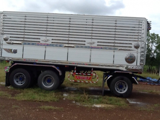 ขายHINOซี่รี700 335hp ปี56 ดั๊มกระบะเนียม แม่12ล้อลูก3คาน สภาพสวยพร้อมใช้ ราคาต่อรองได้ ติดต่อได้ที่คุณ อ๊อฟ พิจิตร 086-737-9991