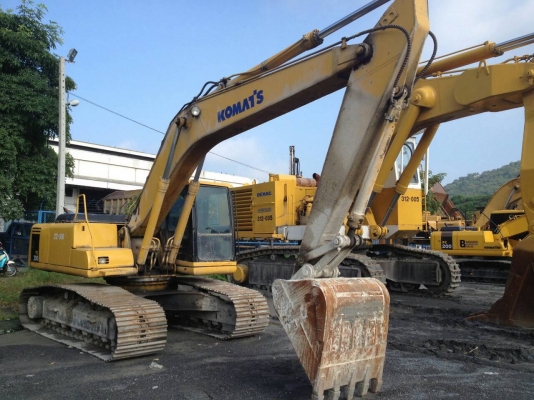 700,000ต่อรอง ขายรถบด VIBROMAX1102TD 2เปลือก2เพลา 12ตัน สภาพสวยพร้อมใช้ ติดต่อได้ที่คุณ อ๊อฟ พิจิตร 086-737-9991