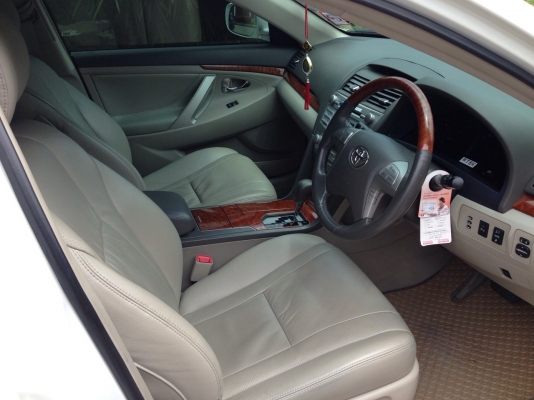 TOYOTA CAMRY Hybrid 2.4 AT ปี 2011