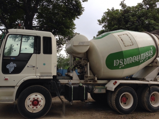 ขายรถโม่ปูน 10 ล้อ