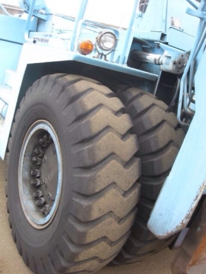 รถยก MITSUBISHI น้ำหนักยก 21 ตัน เสาสูง 3 เมตร   รถนอกนำเข้า  เอกสารครบ จัดไฟแนนซ์ให้ได้ครับ