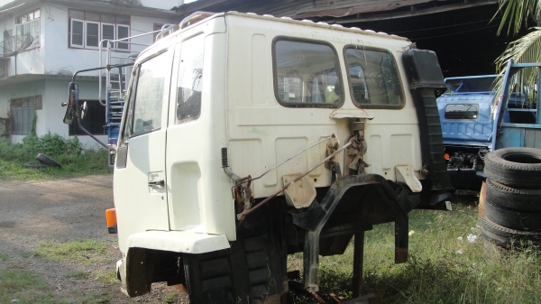 พี่ชูชาติ ขอนแก่นจองแล้ว หัวรถ ISUZU ROKY เดิมๆบางๆ ไม่ผุ ขาดีดหน้า ขาหลัง ของครบ ยกใส่รถวิ่งได้เลย