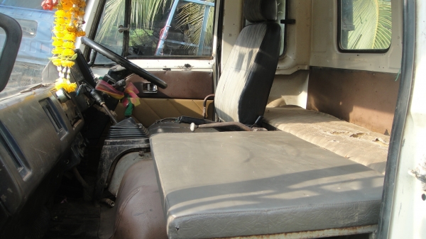 พี่ชูชาติ ขอนแก่นจองแล้ว หัวรถ ISUZU ROKY เดิมๆบางๆ ไม่ผุ ขาดีดหน้า ขาหลัง ของครบ ยกใส่รถวิ่งได้เลย