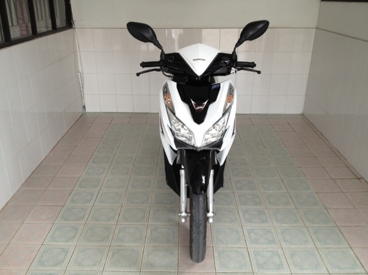 Click 125i รถ9เดือน สภาพมือ1 ปลายปี56 (ฟรีโอน)