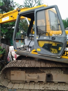 รถขุด PC 130 - ยี่ห้อ JCB: JS 130 ของนำเข้าจากนอก พร้อมใช้งาน เครื่องยนต์ดี รถขุด PC 130 - ยี่ห้อ JCB: JS 130 ของนำเข้าจากนอก พร้อมใช้งาน เครื่องยนต์ดี