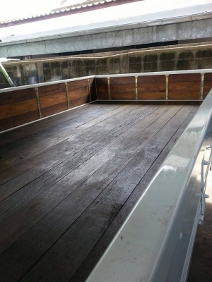 รถIsuzu 4 ล้อ