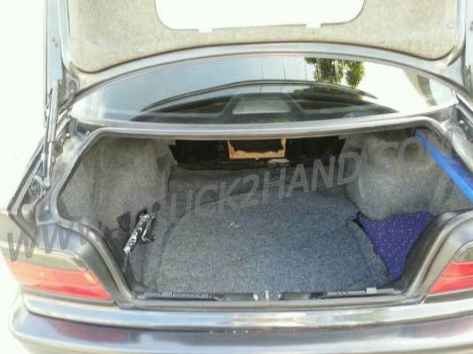 รถยนต์ BMW 318i auto 1992 สีดำ เครื่องเดิม ไม่ติดแก๊ส