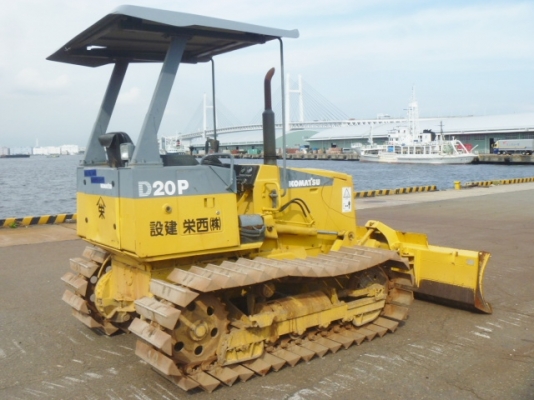 รถแทรคเตอร์ D20P-7E S/N:811XX รุ่นยอดนิยม เกียรตัด ประหยัดน้ำมัน