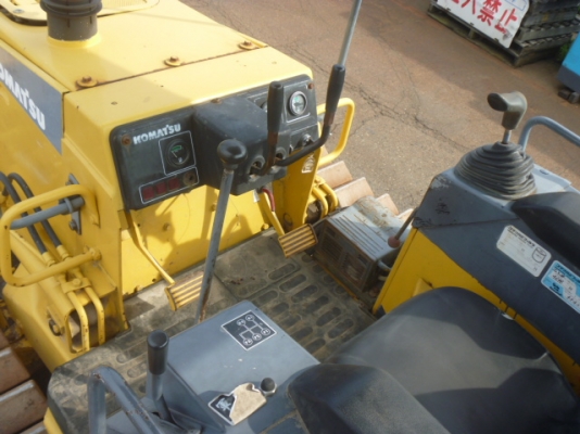 รถแทรคเตอร์ D20P-7E S/N:811XX รุ่นยอดนิยม เกียรตัด ประหยัดน้ำมัน