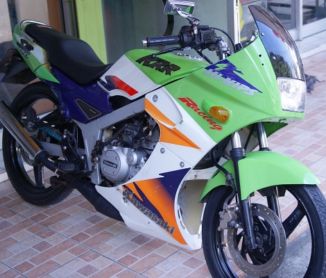 KR-SE 150 เดิมๆสวย ล้อแม็ก มีสวิชเปิดปิดครบ ไฟติดทุกดวง ที่สำคัญ ภาษีไม่ขาดเต็ม ปี2558 รถปี 95 KR-SE 150 เดิมๆสวย ล้อแม็ก มีสวิชเปิดปิดครบ ไฟติดทุกดวง ที่สำคัญ ภาษีไม่ขาดเต็ม ปี2558 รถปี 95