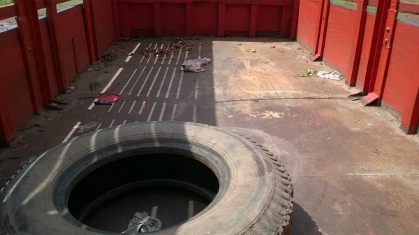 ขายรถพร้อมใช้ 10 ล้อหัวยาว 2 เพลาช่วงล่างใหญ่ HINO มีระบบ DL เครื่อง 6BD1 165 แรงม้า มีปั้มลม เกียร์ HO สโลว์กลาง คานหน้าใหญ่ พาวเวอร์ ยางเต็ม ทะเบียนเต็มพร้อมโอน ราคาต่อรองได้ครับ