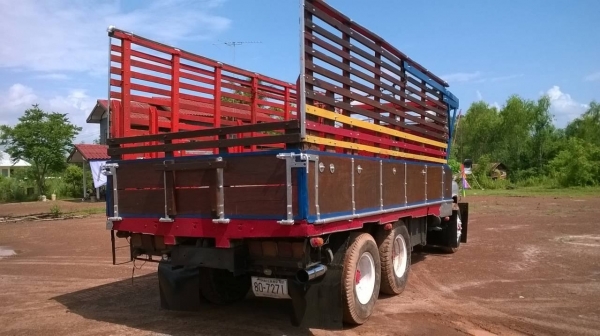 ขายรถพร้อมใช้ 10 ล้อหัวยาว 2 เพลาช่วงล่างใหญ่ HINO มีระบบ DL เครื่อง 6BD1 165 แรงม้า มีปั้มลม เกียร์ HO สโลว์กลาง คานหน้าใหญ่ พาวเวอร์ ยางเต็ม ทะเบียนเต็มพร้อมโอน ราคาต่อรองได้ครับ