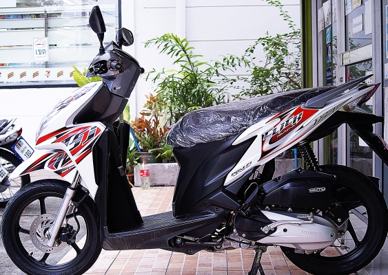 honda คลิ๊ก 125 หัวฉีด ปี 55 ใหม่มากๆ