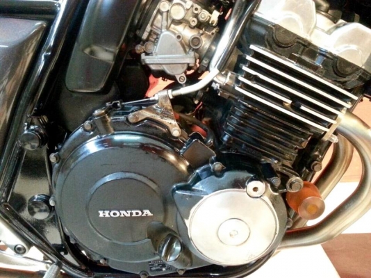 T&amp;T BIKE RAMA2 ขาย HONDA CB400 ปี96 เอกสาร inv+สพมแท้ สภาพรถระบบไฟใช้ได้ครบเครื่องแรงๆ สีสวย ราคาดพียง 62500฿