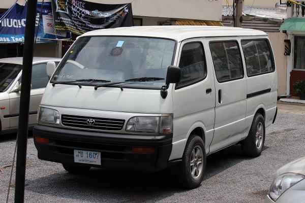 ขายรถตู้ 2.5 ดีเซล