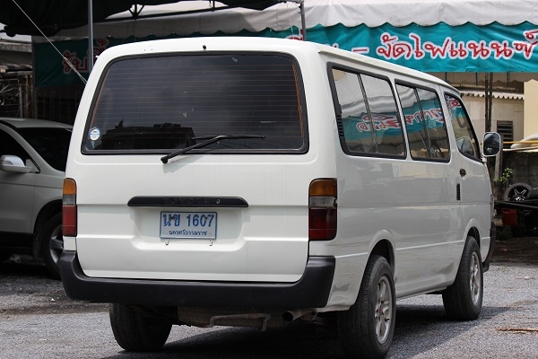 ขายรถตู้ 2.5 ดีเซล