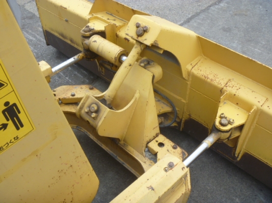 รถแทรคเตอร์ D20P-7E S/N:814XX รุ่นยอดนิยม เกียรตัด ประหยัดน้ำมัน