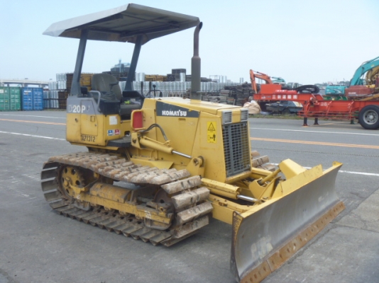 รถแทรคเตอร์ D20P-7E S/N:814XX รุ่นยอดนิยม เกียรตัด ประหยัดน้ำมัน