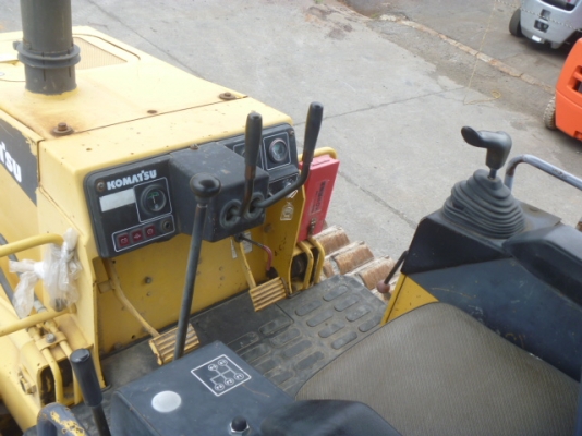 รถแทรคเตอร์ D20P-7E S/N:814XX รุ่นยอดนิยม เกียรตัด ประหยัดน้ำมัน