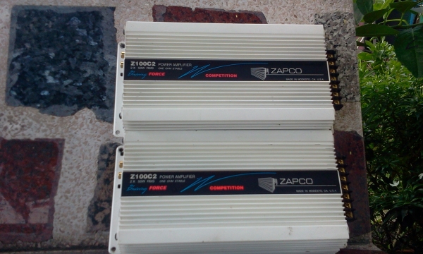 ขายพาวเวอร์zapco Z100C2สองตัวตัวละ4500บาท