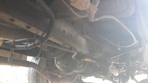 รถเกี่ยว พร้อมเทเลอร์