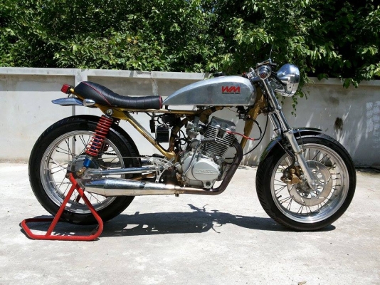 Cafe 200cc.