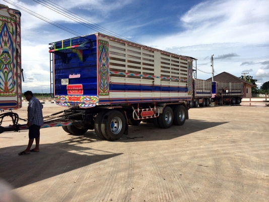 ด่วนขายรถรถพ่วงสภาพดีเยี่ยม ด่วนขายรถรถพ่วงสภาพดีเยี่ยม