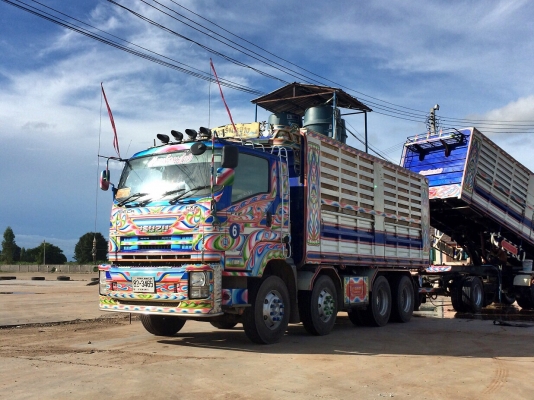 ด่วนขายรถรถพ่วงสภาพดีเยี่ยม ด่วนขายรถรถพ่วงสภาพดีเยี่ยม