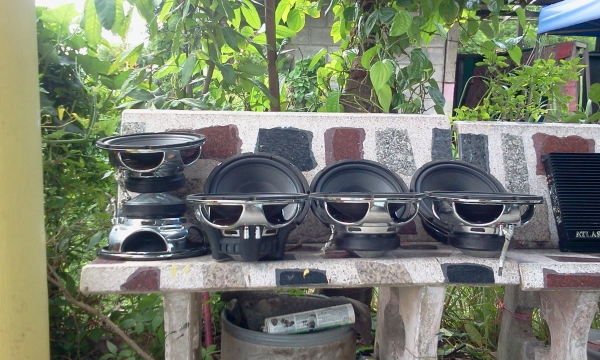 ขายลำโพงMmarathon10"มี4คู้คู้ละ2500สวยๆของUSA ขายลำโพงMmarathon10"มี4คู้คู้ละ2500สวยๆของUSA