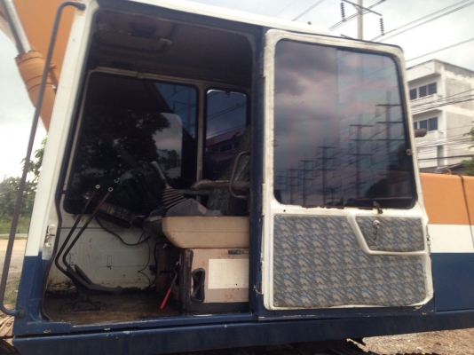 ขาย KOMATSU  200-5 ไฟฟ้าตัด เอกสารสัญญาซื้อขายครบ