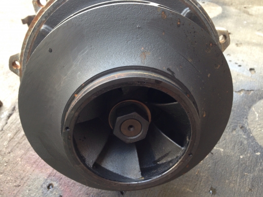 ขายหัวปั้มน้ำหอยโข่ง KSB ขนาด เข้า 4 นิ้ว ออก 3 นิ้ว สภาพสวย เก่าเก็บจอดนาน(ทำสีใหม่) วิ่งนิ่ม พร้อมใช้งาน ขายหัวปั้มน้ำหอยโข่ง KSB ขนาด เข้า 4 นิ้ว ออก 3 นิ้ว สภาพสวย เก่าเก็บจอดนาน(ทำสีใหม่) วิ่งนิ่ม พร้อมใช้งาน