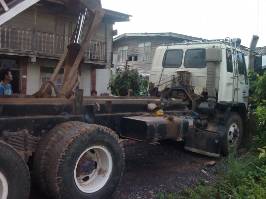 ขาย 10 ล้อดั้มอิซูซุแม่ลูก 2 เพลา 2 คาน เลขตัวรถ 3595859 ปี45