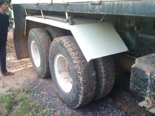 ขาย 10 ล้อดั้มอิซูซุแม่ลูก 2 เพลา 2 คาน เลขตัวรถ 3595859 ปี45