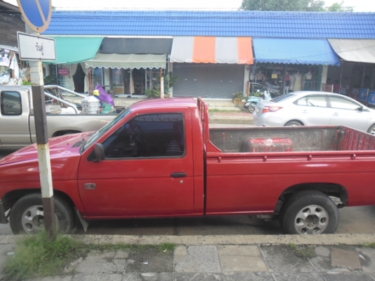 รถสวย ทรงสวย สีสวย เครื่องดีมากๆ ใช้ได้อีกนาน