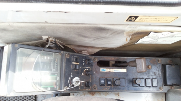 ขายด่วน รถแม็คโคร KOBELCO SK120  MARK /// มารค์ทีซีเรียสูงชั่วโม่งทำงานน้อย รถนอกนำเข้าไม่เคยใช้งานในเมืองไทยเลย