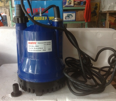 ไดโว่ 1" CLINTON รุ่น SP101 200W