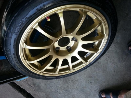 แม็กซ์ขอบ 17 หน้า 8.5 นิ้ว หลัง 9.5 นิ้ว