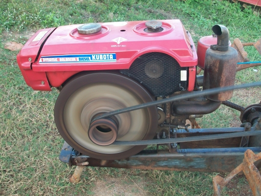 ขายรถไถเดินตามมีผานให้ครับ